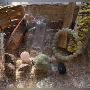 Crystals and Sage Bundle